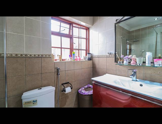3 BEDROOM HOUSE FOR SALE IN MONTGOMERY PARK
